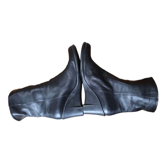 Arche woman’s black leather boots US 9 mid heel wedge - Picture 6 of 10